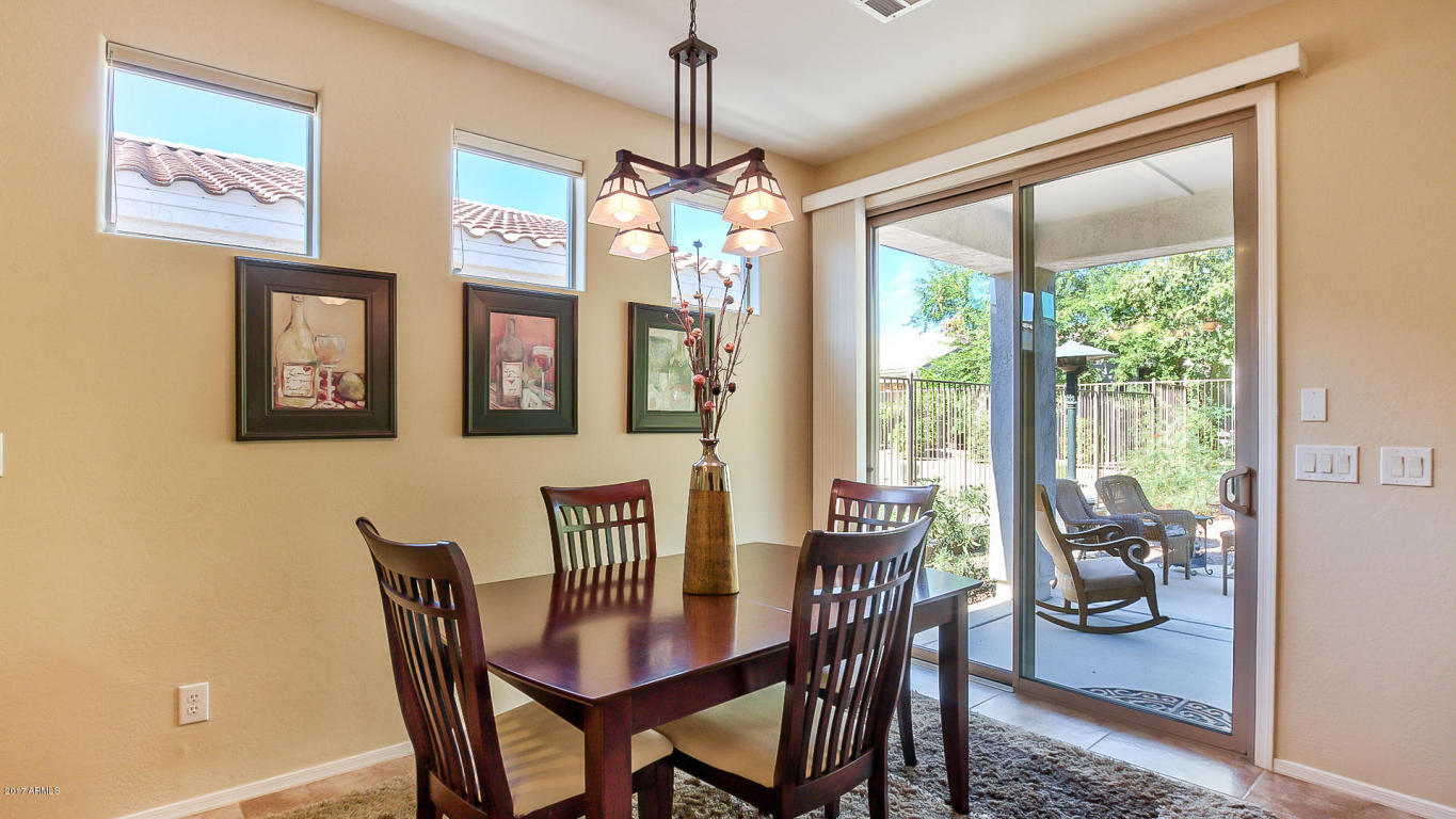 4290 E Blue Spruce Ln, Gilbert, AZ 85298 photo 6