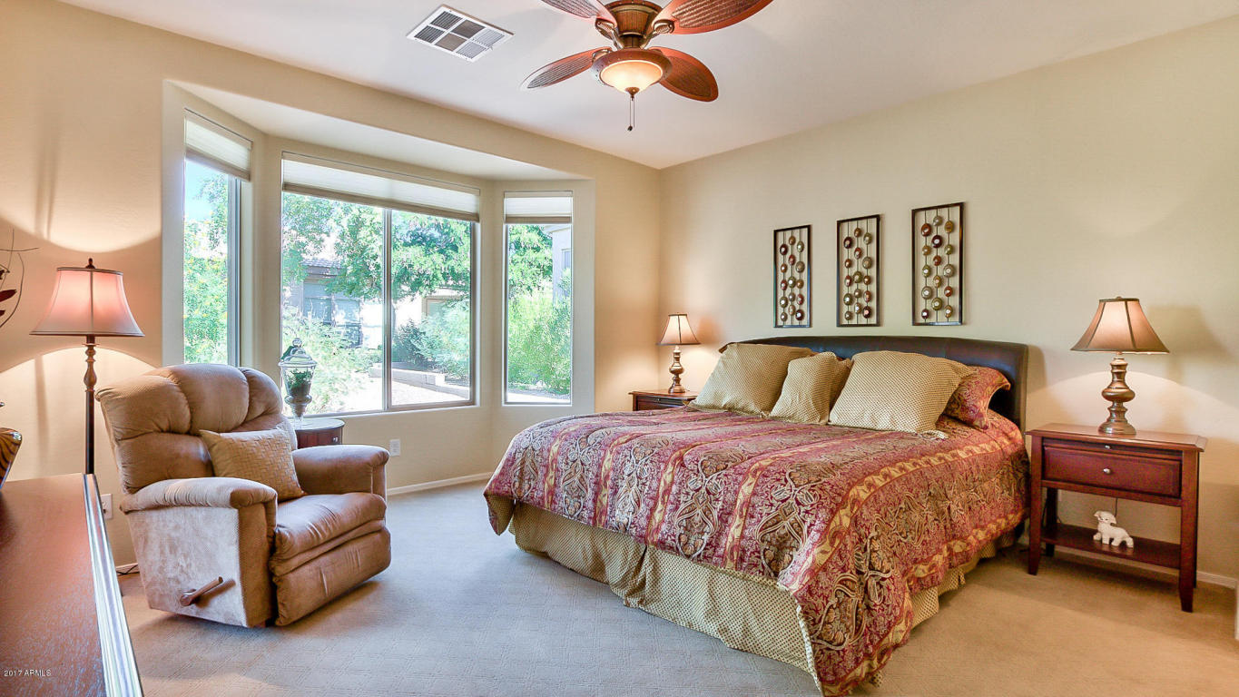 4290 E Blue Spruce Ln, Gilbert, AZ 85298 photo 9