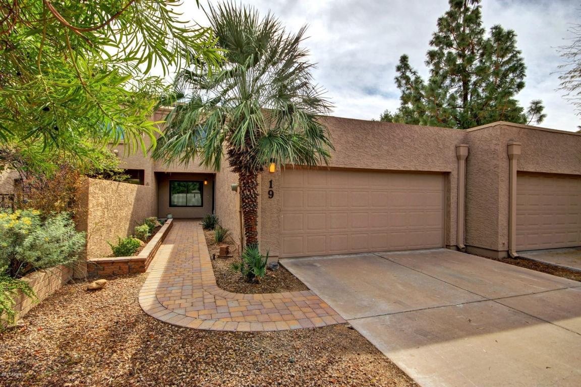 19 E Redondo Dr, Tempe, AZ 85282 photo 1