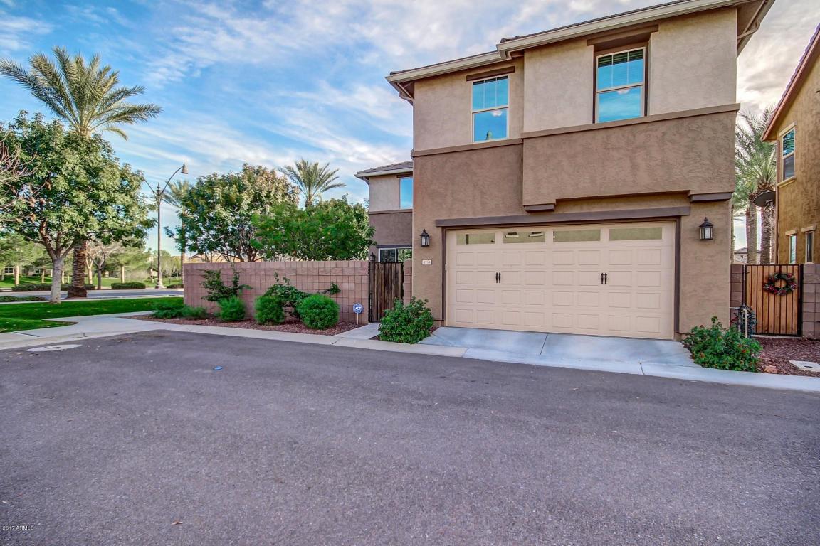 3733 E Leslie Dr, Gilbert, AZ 85296 photo 8