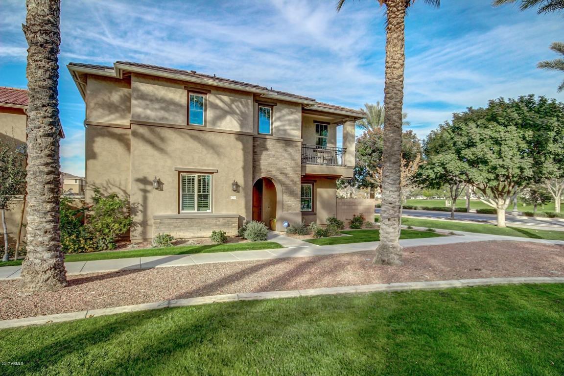 3733 E Leslie Dr, Gilbert, AZ 85296 photo 4