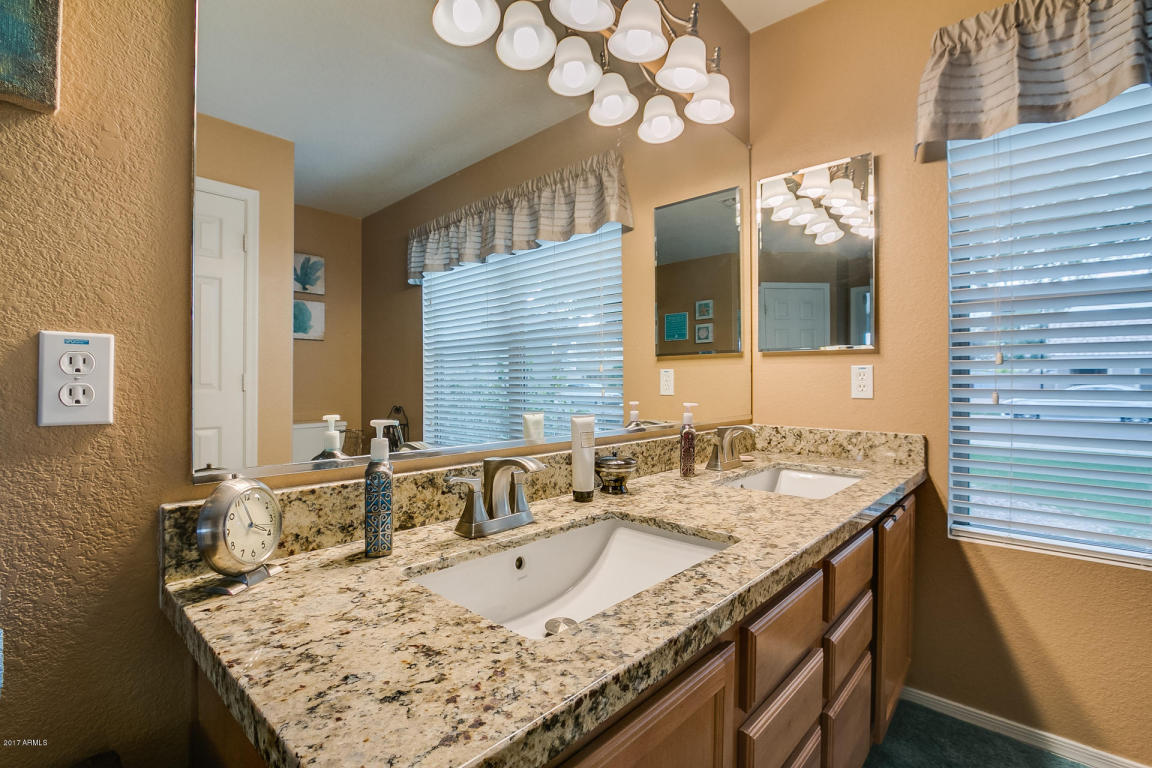 654 W Aviary Way, Gilbert, AZ 85233 photo 18
