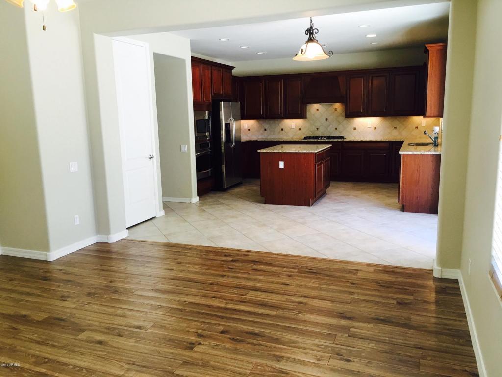 3974 E Waller Ln, Phoenix, AZ 85050 photo 5