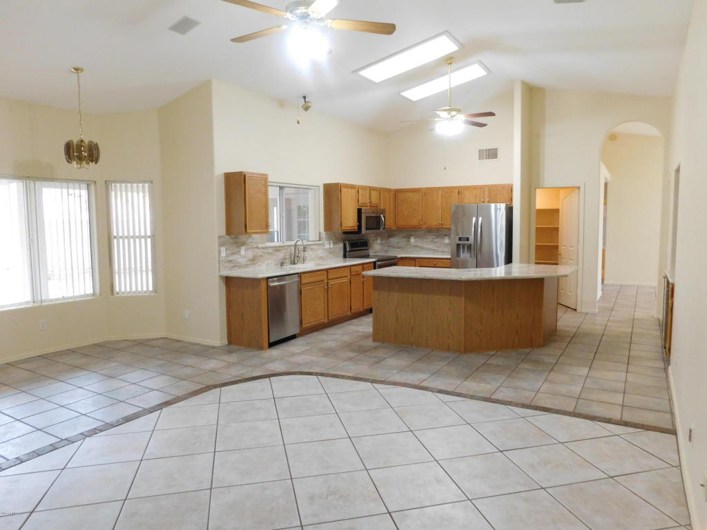 2110 Enrose Cir, Mesa, AZ 85213 photo 12