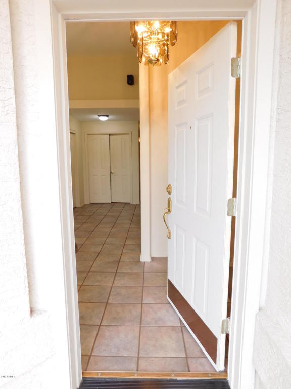 2110 Enrose Cir, Mesa, AZ 85213 photo 2