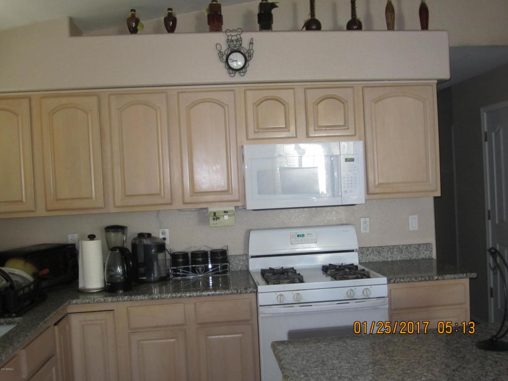 823 E Hearn Rd, Phoenix, AZ 85022 photo 9