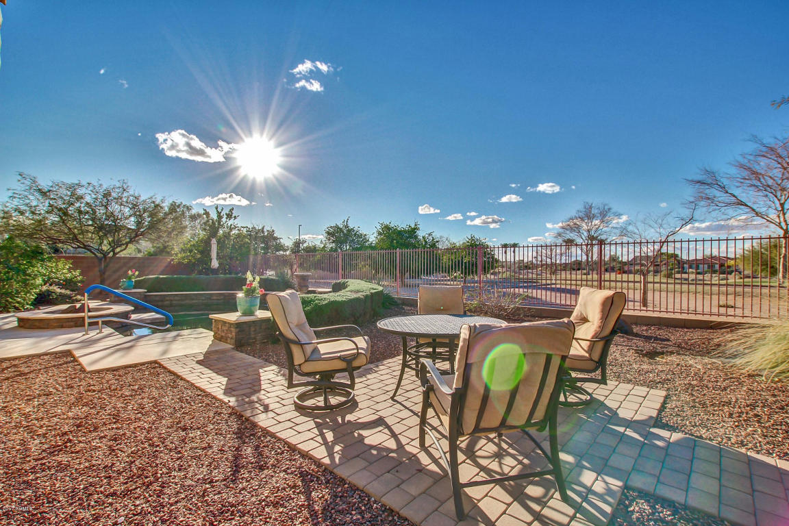 6742 S Crestview Dr, Gilbert, AZ 85298 photo 28