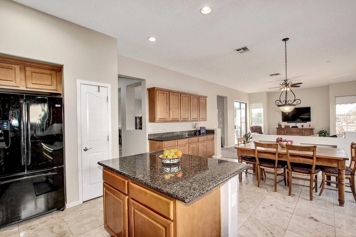 6742 S Crestview Dr, Gilbert, AZ 85298 photo 10