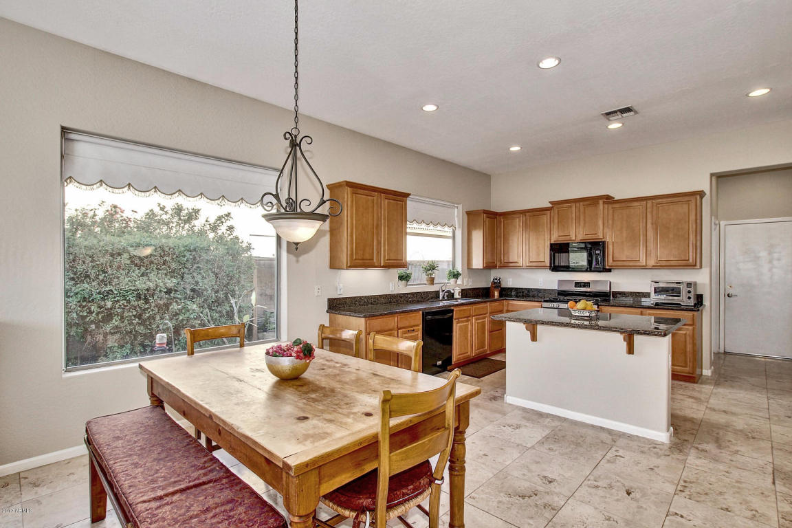 6742 S Crestview Dr, Gilbert, AZ 85298 photo 13
