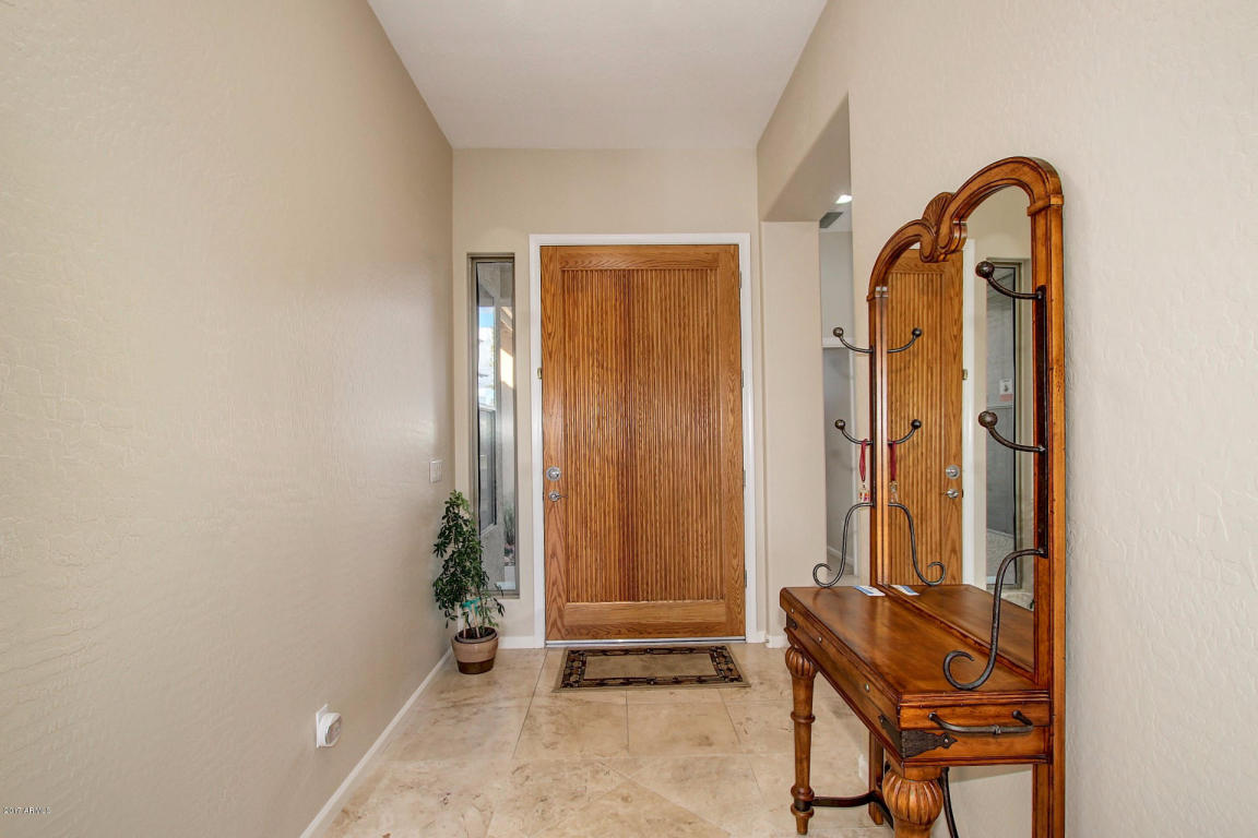 6742 S Crestview Dr, Gilbert, AZ 85298 photo 3