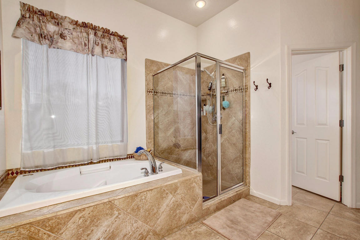 6742 S Crestview Dr, Gilbert, AZ 85298 photo 21