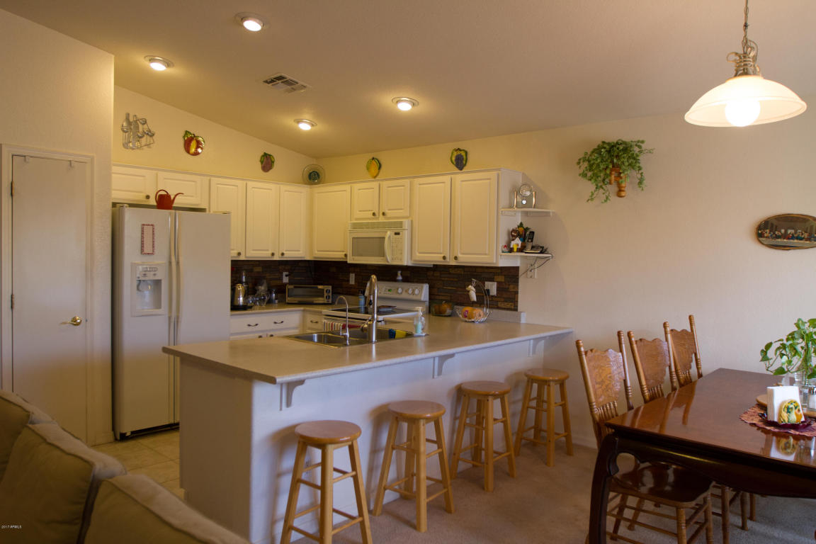4537 E Apricot Ln, Gilbert, AZ 85298 photo 5