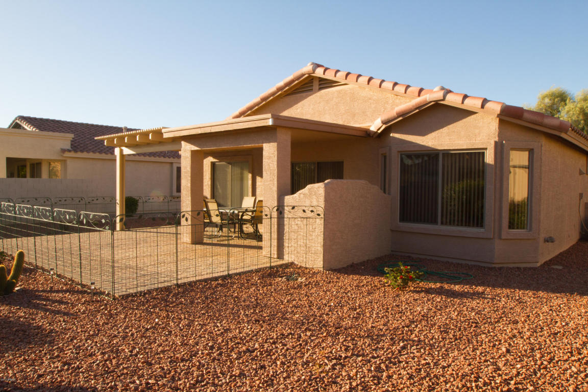 4537 E Apricot Ln, Gilbert, AZ 85298 photo 3