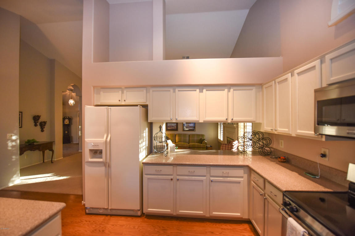 102 E South Fork Dr, Phoenix, AZ 85048 photo 6