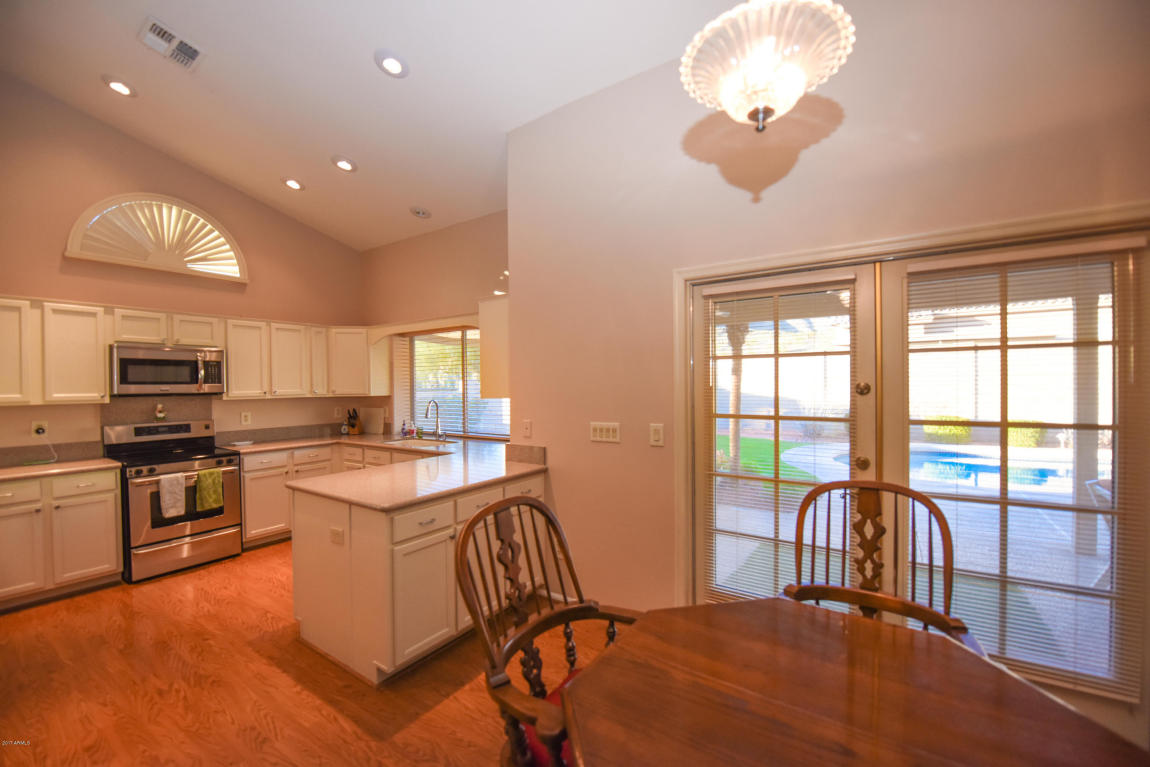102 E South Fork Dr, Phoenix, AZ 85048 photo 7