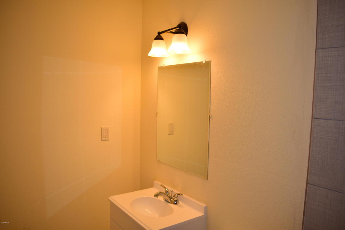 2146 E Pierce St, Phoenix, AZ 85006 photo 12
