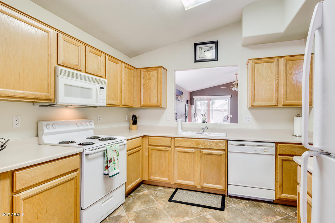 2231 E Kelton Ln, Phoenix, AZ 85022 photo 8