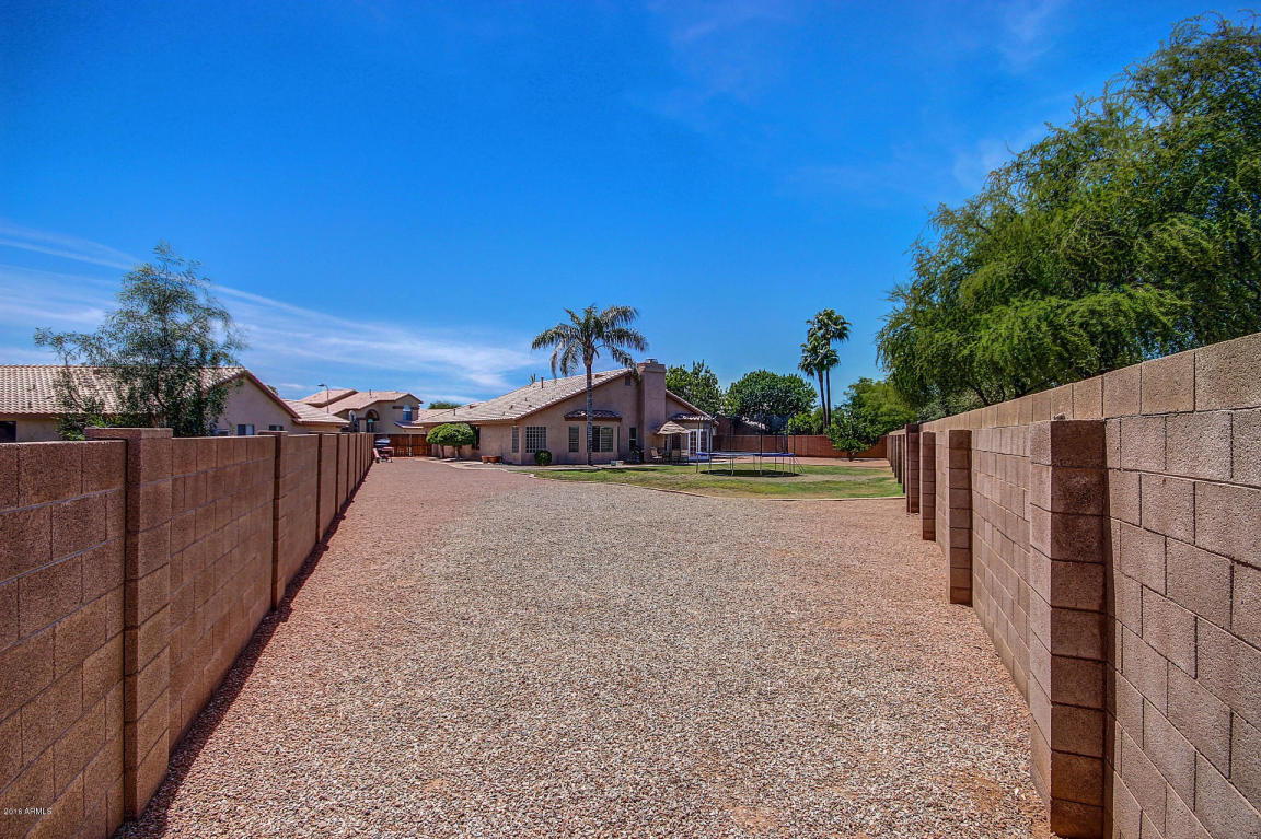 1878 E Aspen Way, Gilbert, AZ 85234 photo 33