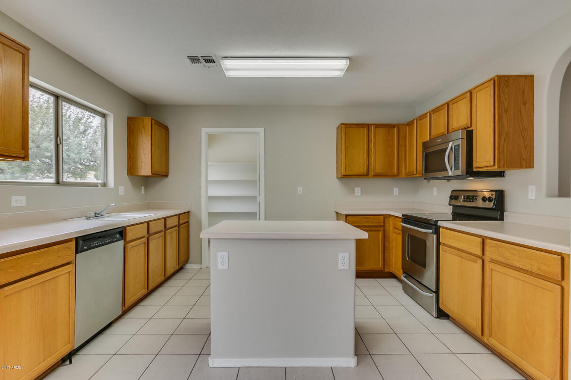 875 E Appaloosa Rd, Gilbert, AZ 85296 photo 4