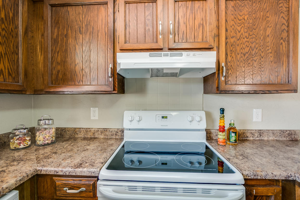 138 E Juniper St, Mesa, AZ 85201 photo 7