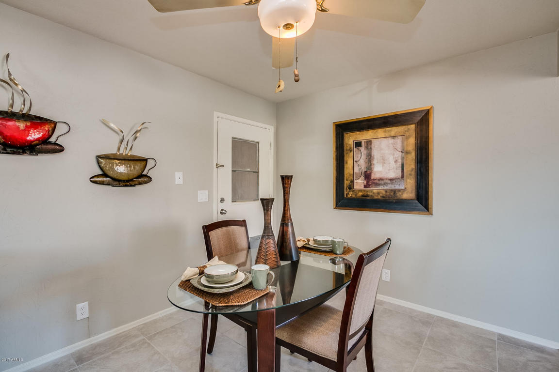 138 E Juniper St, Mesa, AZ 85201 photo 8