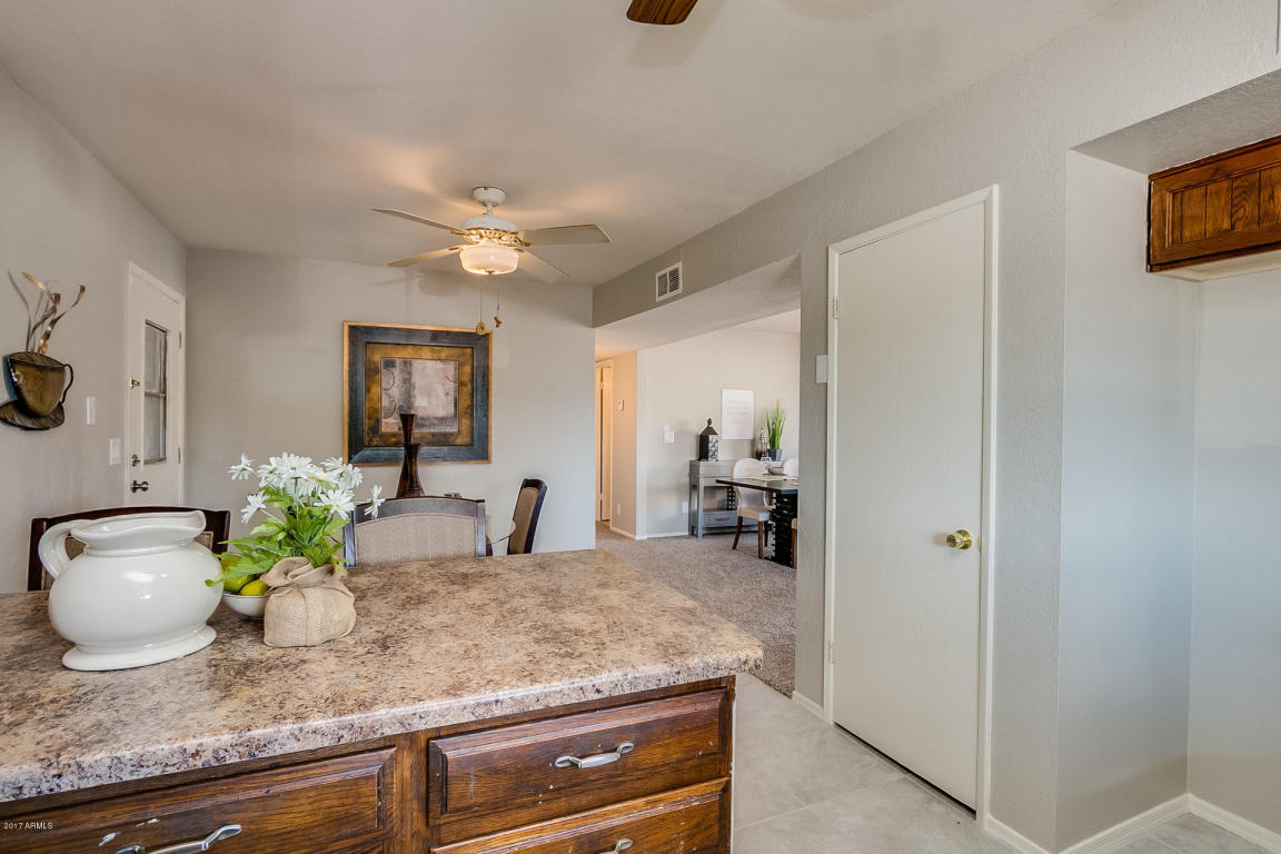 138 E Juniper St, Mesa, AZ 85201 photo 6
