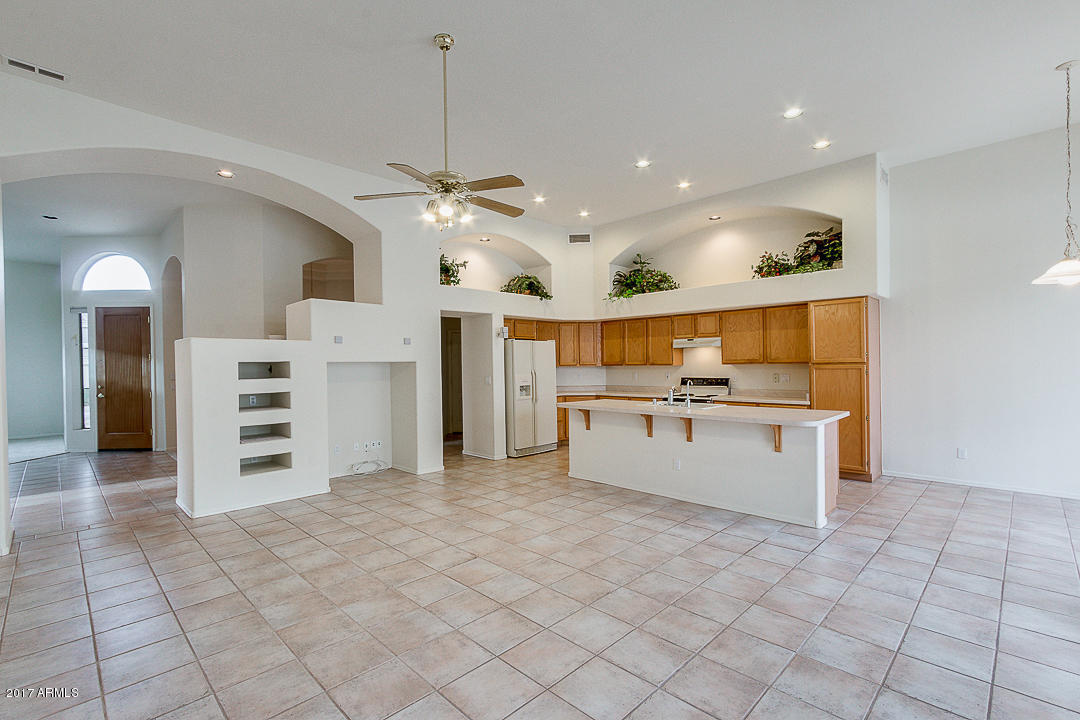357 E Briarwood Ter, Phoenix, AZ 85048 photo 7
