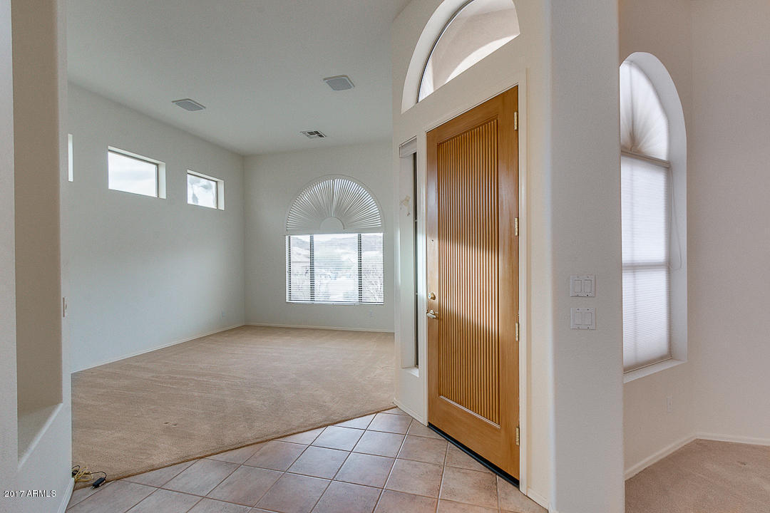 357 E Briarwood Ter, Phoenix, AZ 85048 photo 2