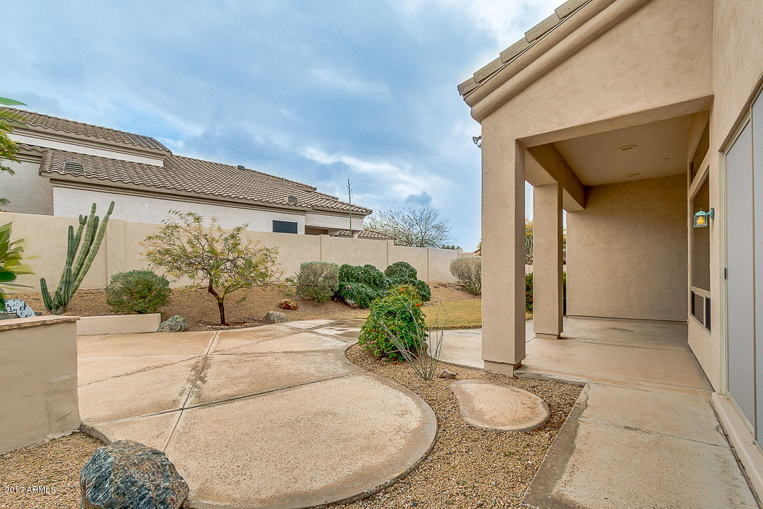 357 E Briarwood Ter, Phoenix, AZ 85048 photo 23