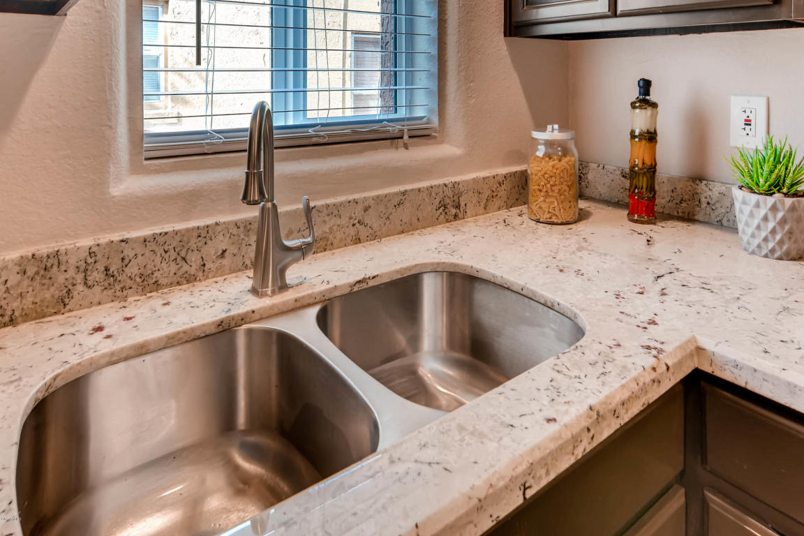 1823 E Yale St, Phoenix, AZ 85006 photo 9