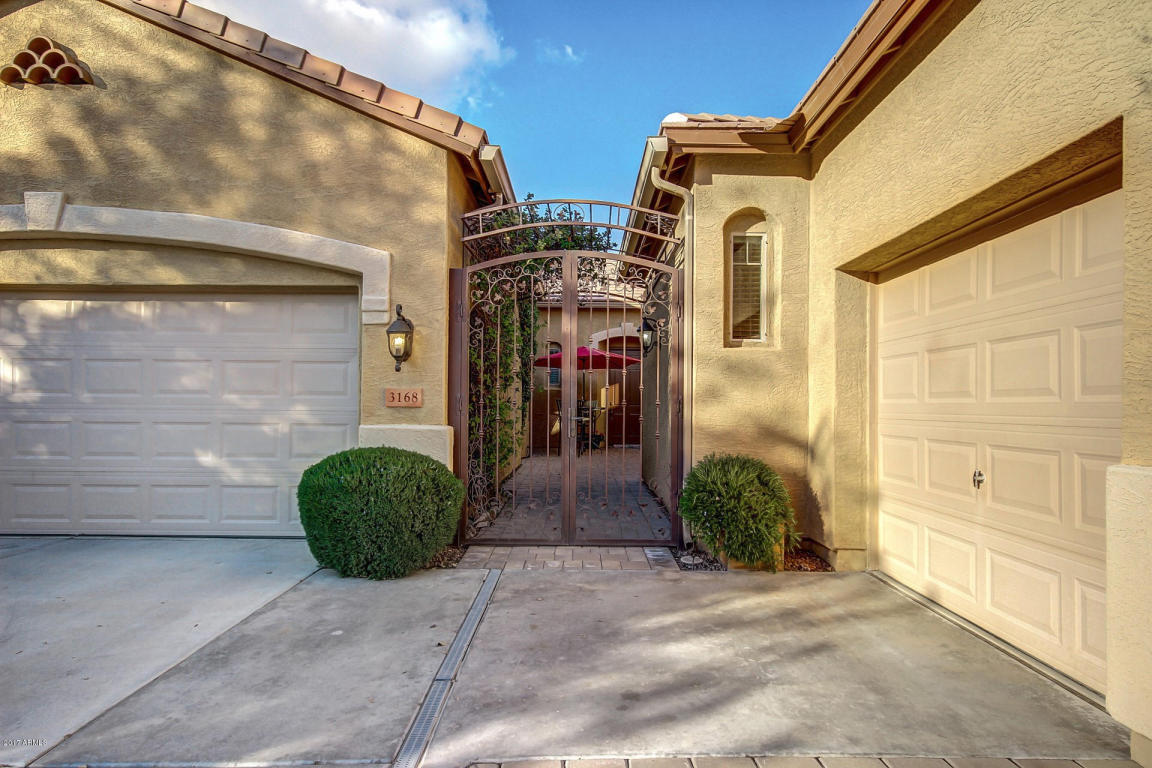 3168 E Turnberry Dr, Gilbert, AZ 85298 photo 1