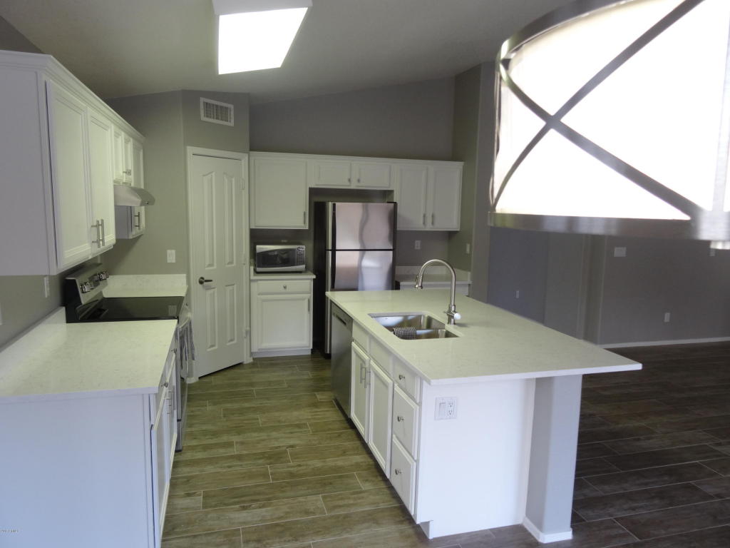 2548 E Wescott Dr, Phoenix, AZ 85050 photo 10