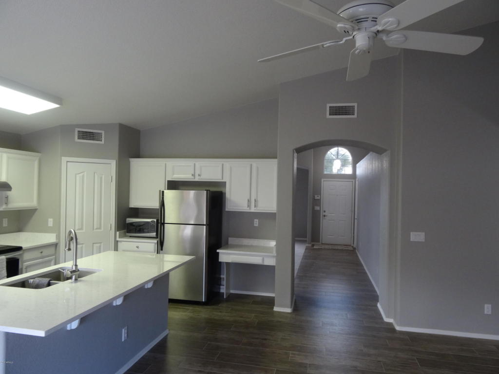2548 E Wescott Dr, Phoenix, AZ 85050 photo 13