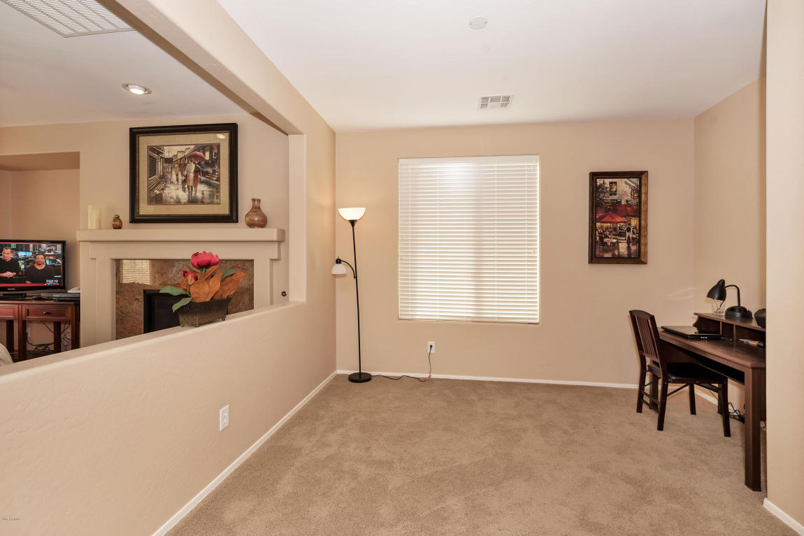 4635 E Sourwood Dr, Gilbert, AZ 85298 photo 8