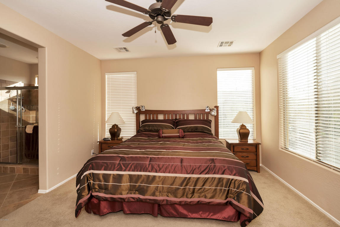 4635 E Sourwood Dr, Gilbert, AZ 85298 photo 9