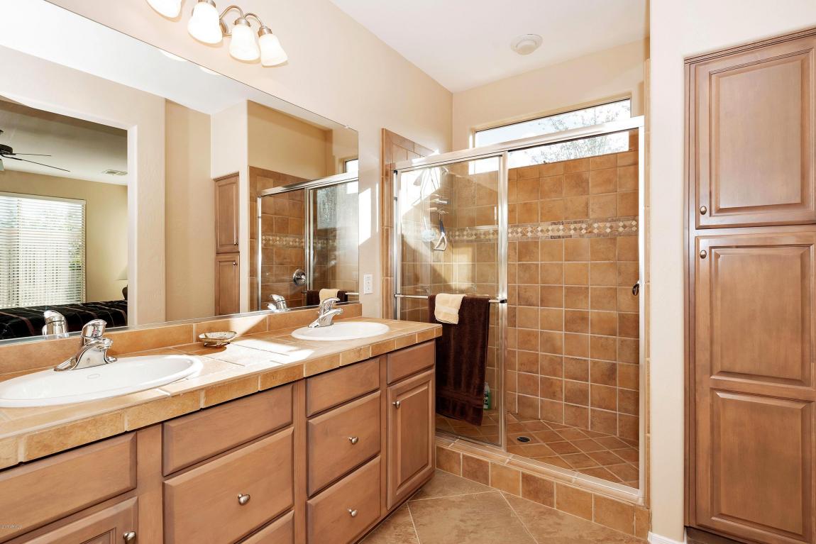 4635 E Sourwood Dr, Gilbert, AZ 85298 photo 10
