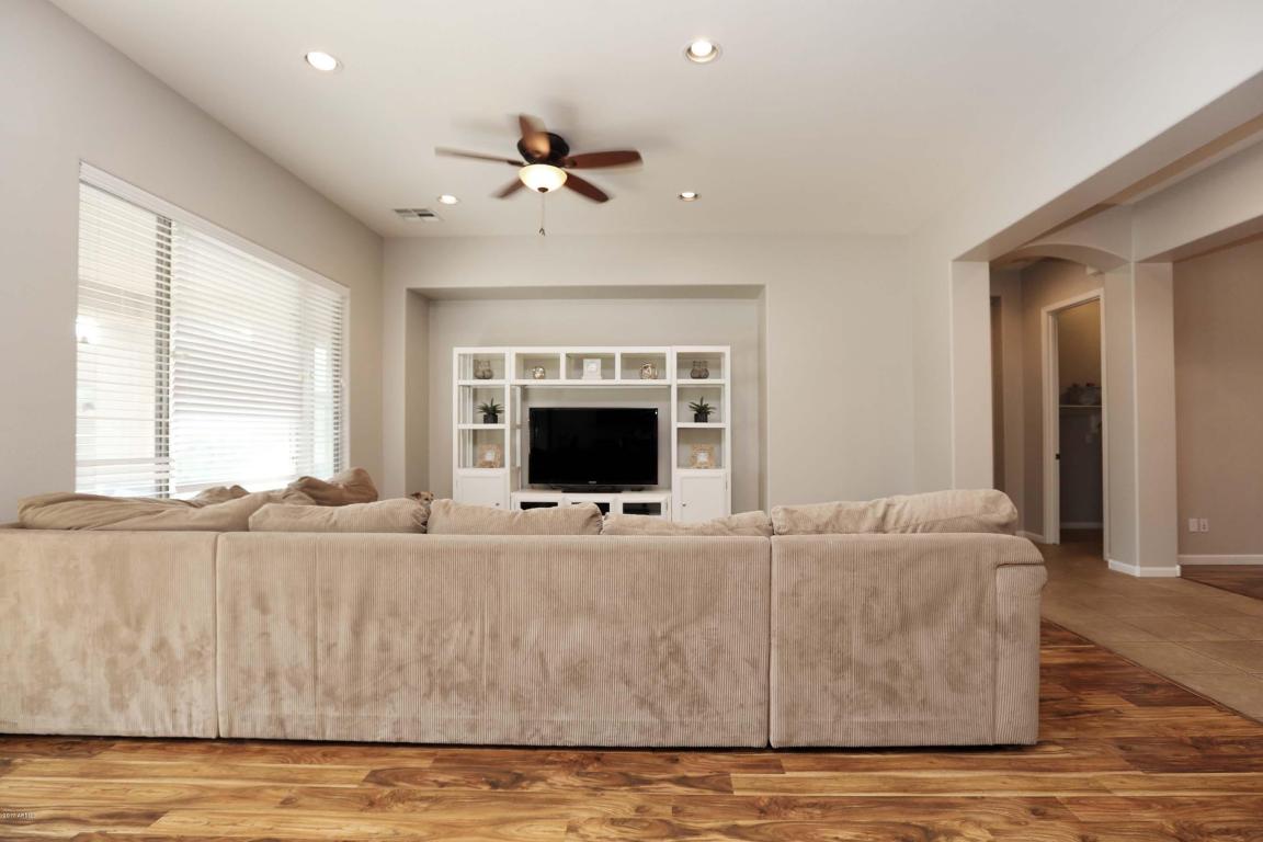 2561 E Iris Dr, Chandler, AZ 85286 photo 12