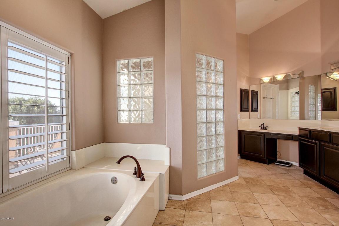 1449 E Catamaran Dr, Gilbert, AZ 85234 photo 31