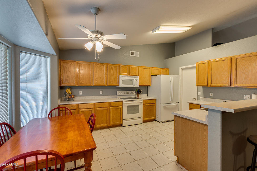 8122 Evergreen St, Mesa, AZ 85207 photo 2