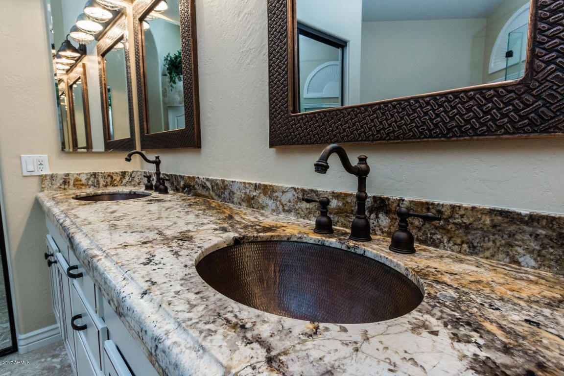 588 W Gary Ct, Gilbert, AZ 85233 photo 25