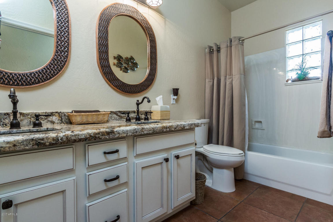 588 W Gary Ct, Gilbert, AZ 85233 photo 34