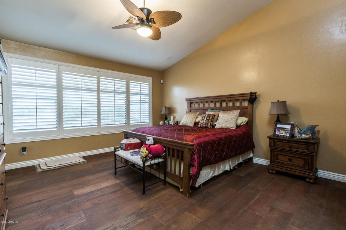 588 W Gary Ct, Gilbert, AZ 85233 photo 18