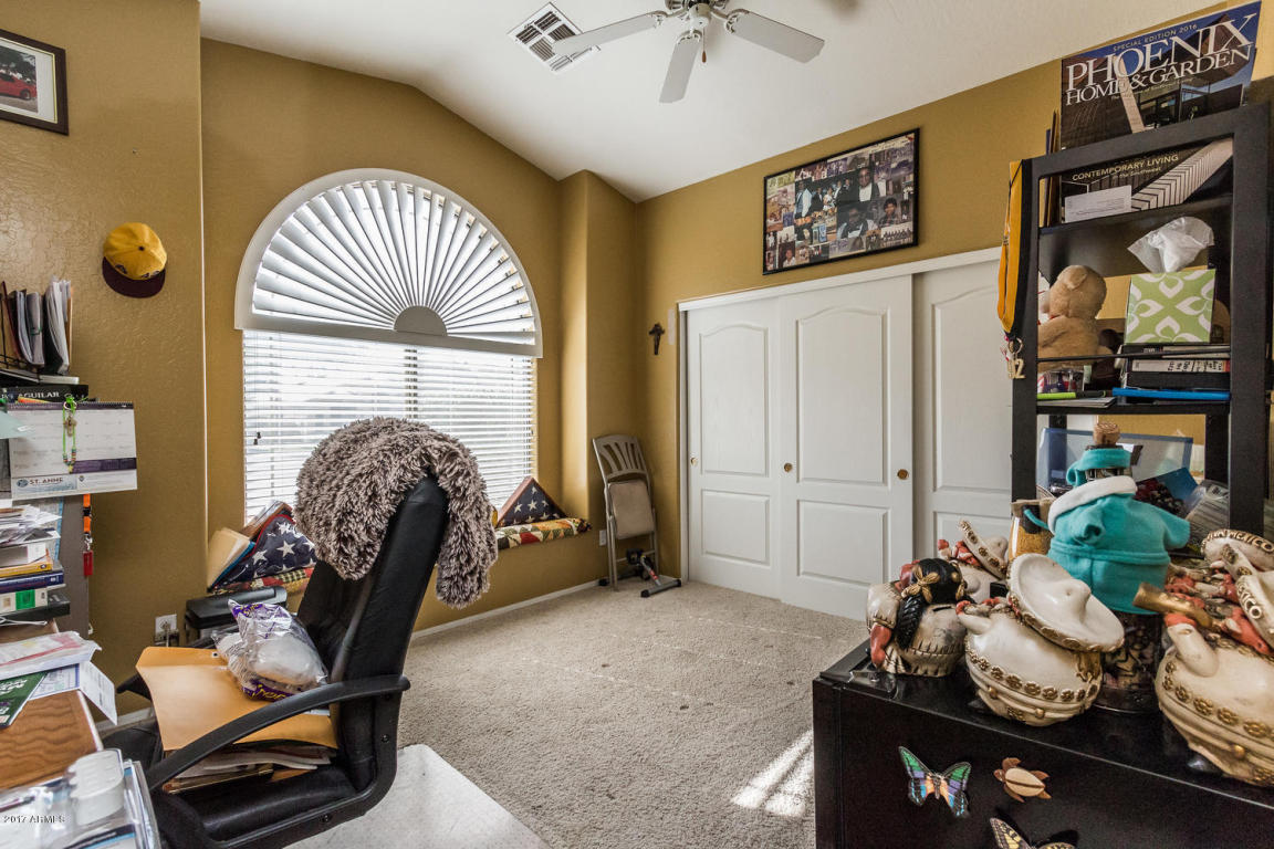 588 W Gary Ct, Gilbert, AZ 85233 photo 32
