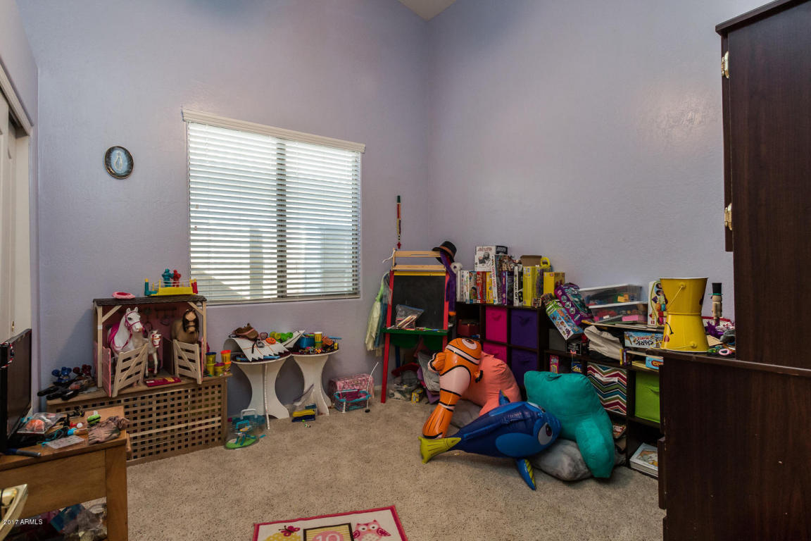 588 W Gary Ct, Gilbert, AZ 85233 photo 28