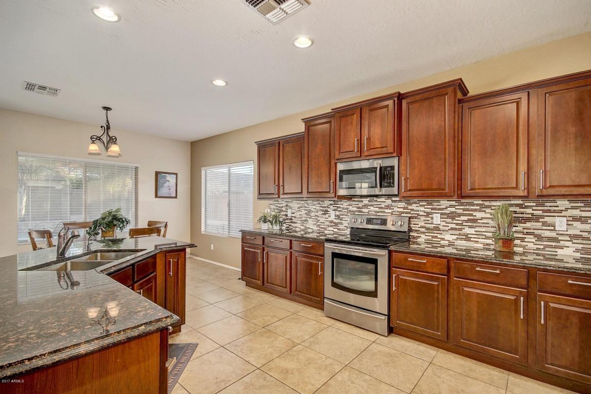 2931 E Powell Way, Gilbert, AZ 85298 photo 3