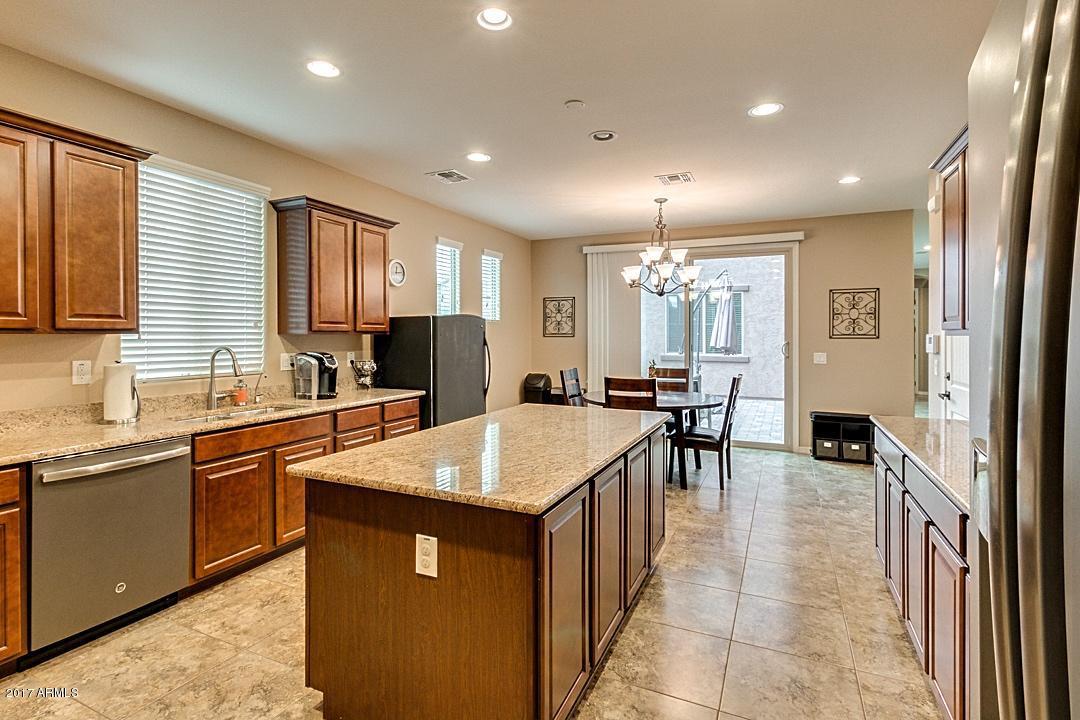 3802 E Sabra Ln, Gilbert, AZ 85296 photo 14