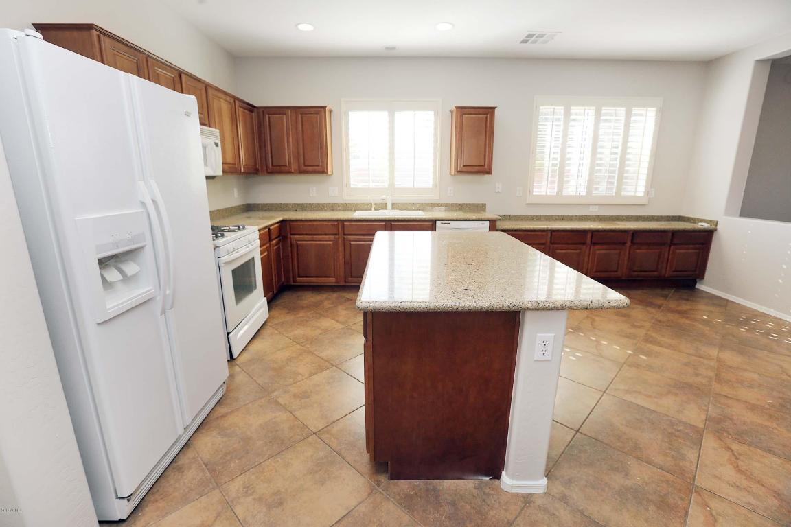 4874 S Summit Ct, Gilbert, AZ 85298 photo 4