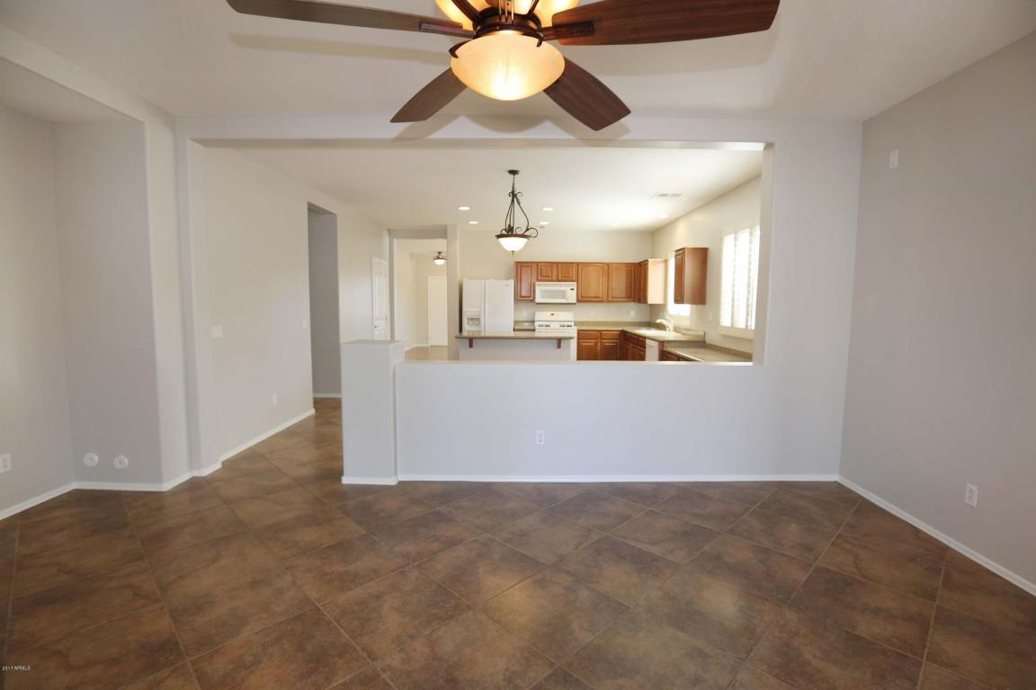4874 S Summit Ct, Gilbert, AZ 85298 photo 9