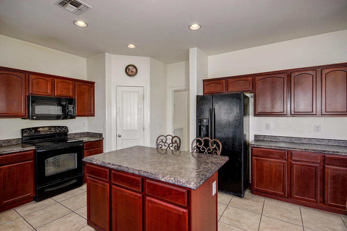 7202 W Getty Dr, Phoenix, AZ 85043 photo 17