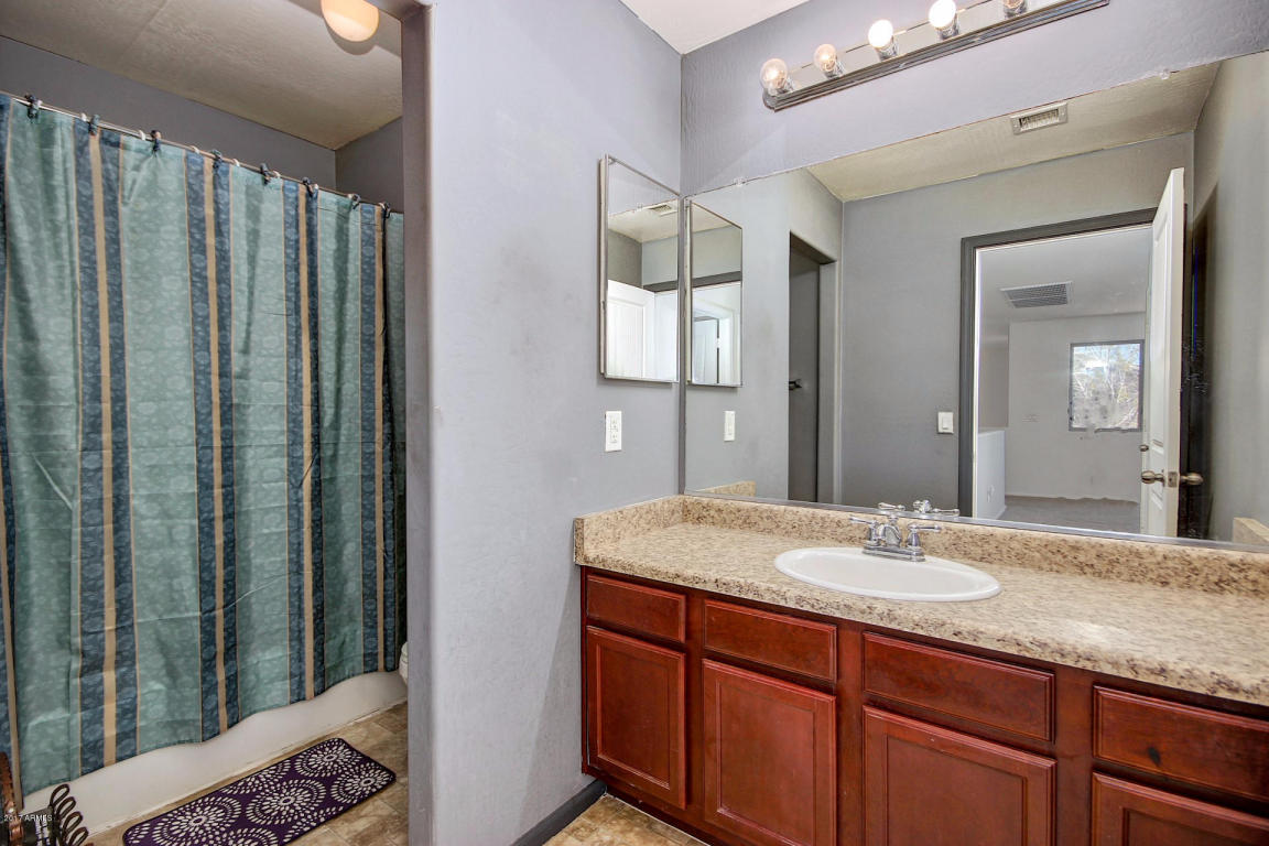 7202 W Getty Dr, Phoenix, AZ 85043 photo 25